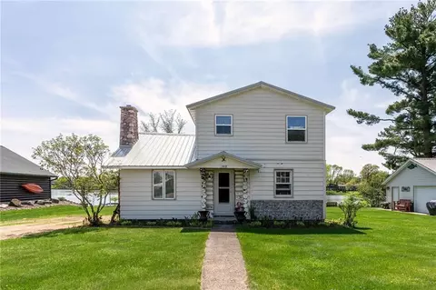 1918 9th Ave, Bloomer, WI 54724