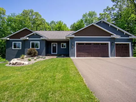 s8341 Apple Rd, Eau Claire, WI 54701