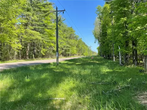 28968 Long Lake Rd, Danbury, WI 54830