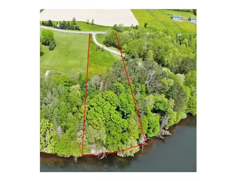 911 21 34 Ave, Cumberland, WI 54829