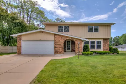 1305 Nixon Ave, Eau Claire, WI 54701