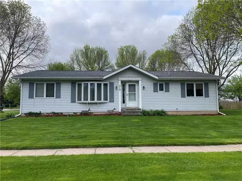 312 W Jefferson Ave, Fall Creek, WI 54742