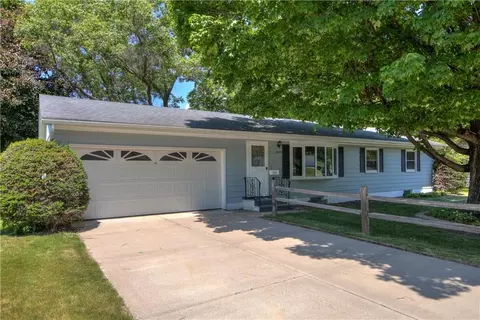 3414 Darryl Ln, Eau Claire, WI 54703