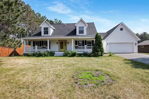 201 Em St, Spooner, WI 54801