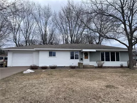 3207 Monroe St, Eau Claire, WI 54703