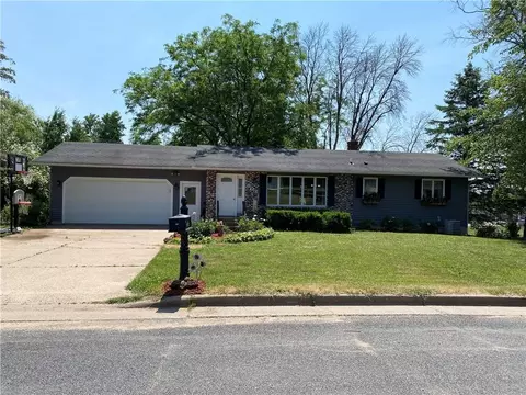 803 Highland Ave, Mondovi, WI 54755