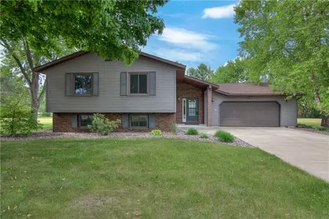e3270 James Lane, Eau Claire, WI 54701