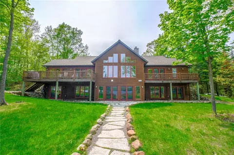 16303 W Conners Ln, Stone Lake, WI 54876