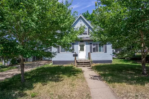 610 4th Ave E, Durand, WI 54736