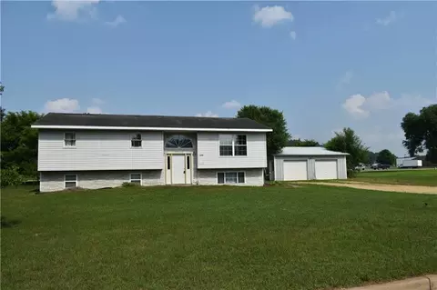 1109 Donald St, Boyceville, WI 54725