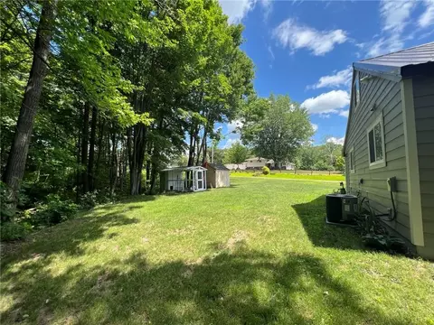 604 S 8th St, Cornell, WI 54732 photo 4