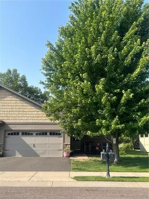2419 Lake Ct, Altoona, WI 54720