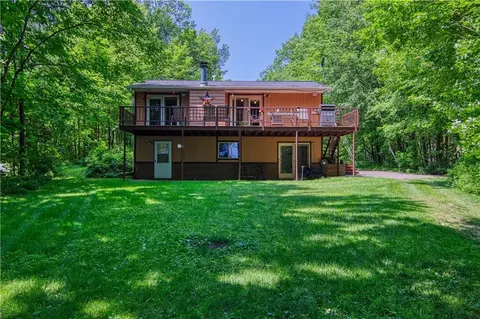 7172 N Steavens Rd, Couderay, WI 54828