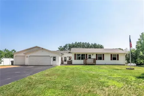 15211 110th Ave, Chippewa Falls, WI 54729