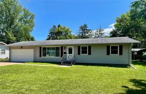 1118 Wilcox St NE, Menomonie, WI 54751