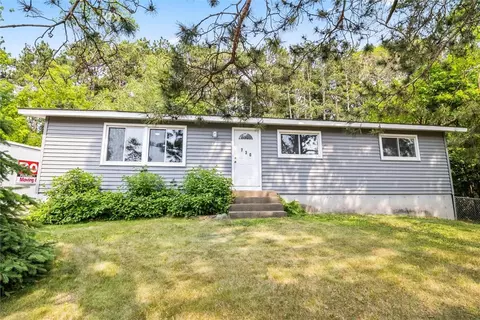 730 10th St N, Hudson, WI 54016