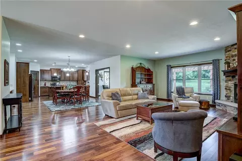 e4324 Thorndale Drive, Eleva, WI 54738 photo 6