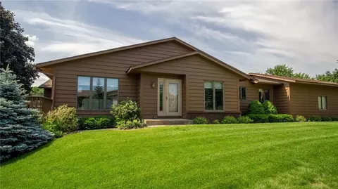3395 Westhaven Ct #B, Eau Claire, WI 54701