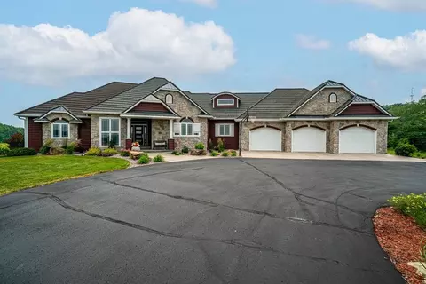 n6885 513th Street, Menomonie, WI 54751