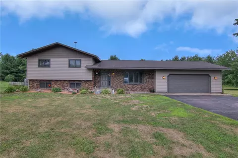 5373 175th St, Chippewa Falls, WI 54729