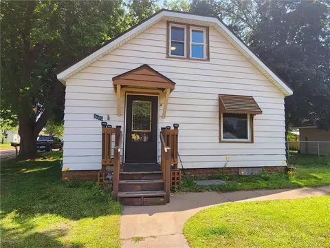 3603 Valmont Ave, Altoona, WI 54720