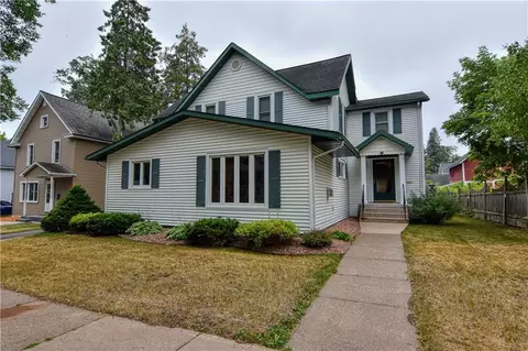 28 W Stout St, Rice Lake, WI 54868