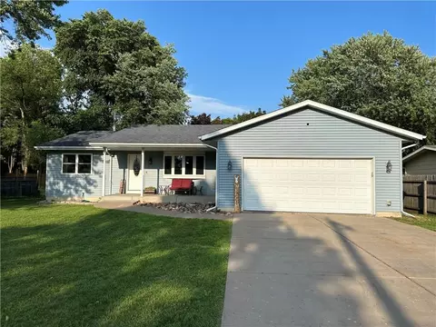 1728 Wilson St NE, Menomonie, WI 54751