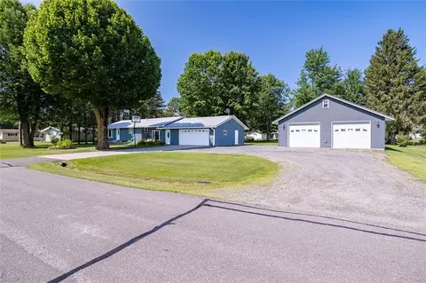 907 Eastwood St, Withee, WI 54498