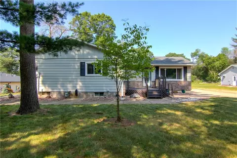 992 Peterson Ave, Eau Claire, WI 54703