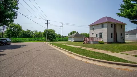 2003 Riggs St, Bloomer, WI 54724 photo 10