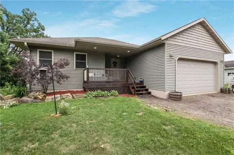 114 S East St, New Auburn, WI 54757