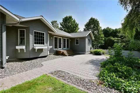 500 E Poplar Ave, Cameron, WI 54822 photo 5