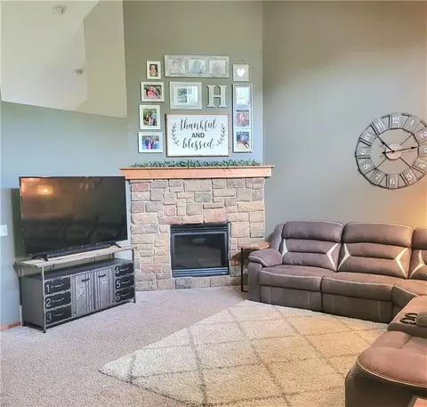 2485 E Oregon Ln, Eleva, WI 54738 photo 4
