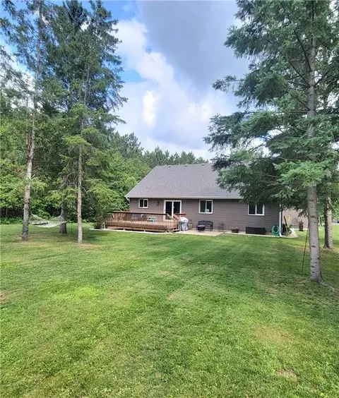 2485 E Oregon Ln, Eleva, WI 54738 photo 34