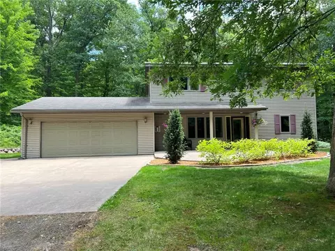5650 N Shady Oaks Ln, Spooner, WI 54801