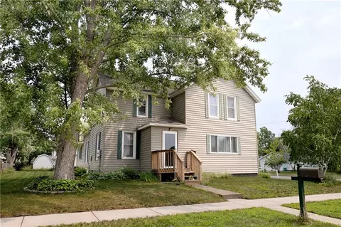 19 S State St, Chippewa Falls, WI 54729