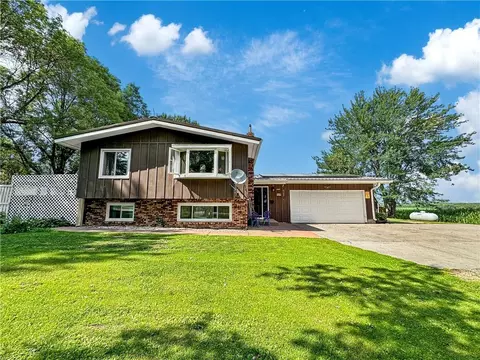 w1002 Wisconsin 72, Elmwood, WI 54740