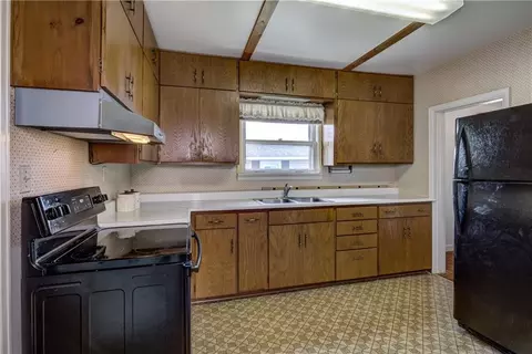 117 N 6th St, Cornell, WI 54732 photo 6