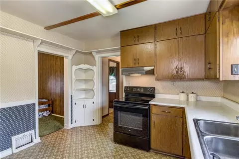 117 N 6th St, Cornell, WI 54732 photo 9