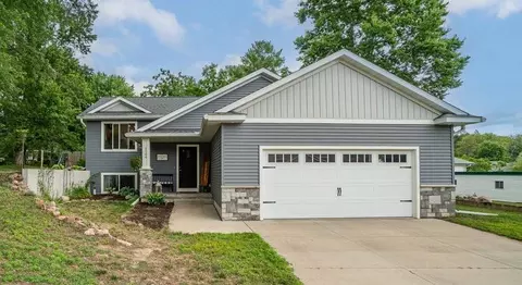 1109 Brookline Ave, Eau Claire, WI 54703