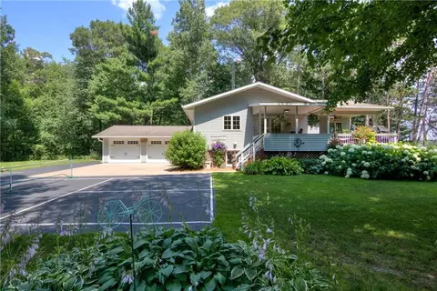 911 25 14 St, Chetek, WI 54728
