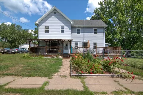 318 E Washington St, Augusta, WI 54722