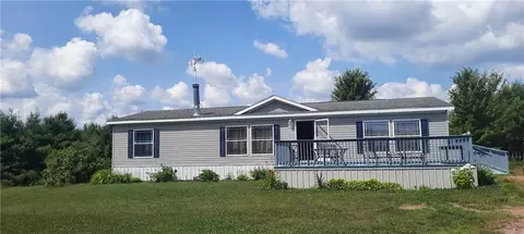 n9343 East Snow Creek Road, Merrillan, WI 54754