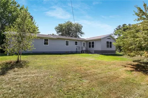504 E Supple St, Boyd, WI 54726 photo 4