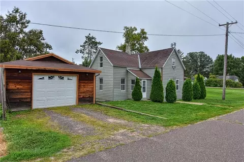 209 N Broadway Ave, Haugen, WI 54841
