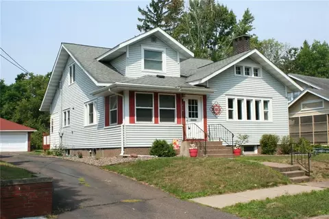 416 W 4th St N, Ladysmith, WI 54848