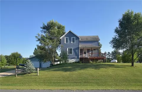133 W 16th St, Buffalo City, WI 54622