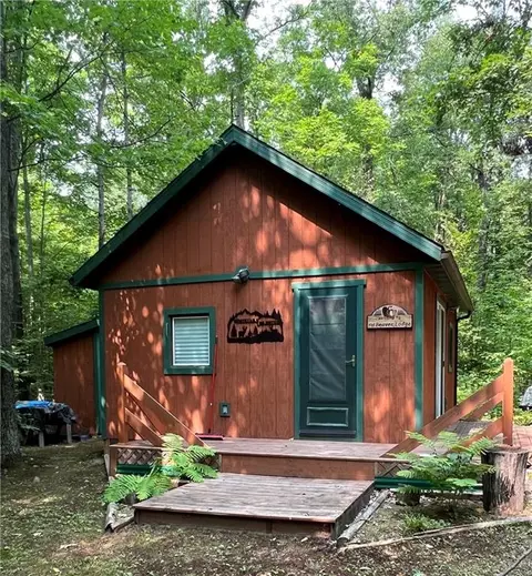 7930 Wolf Lane, Hayward, WI 54843