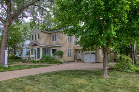 446 Mckinley Ave, Eau Claire, WI 54701