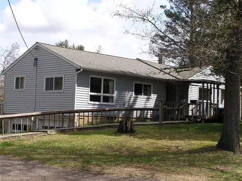 428 E Feller Ave, Bruce, WI 54819
